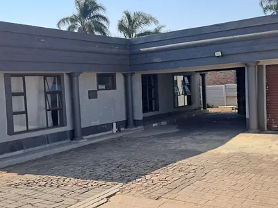 3 Bedroom House For Sale in Pretoria - img