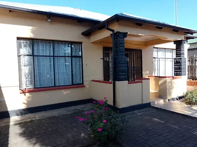 3 Bedroom House For Sale in Springs - ygQ4.webp