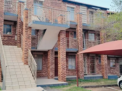 2 Bedroom Apartment For Sale in Akasia - svjX.webp