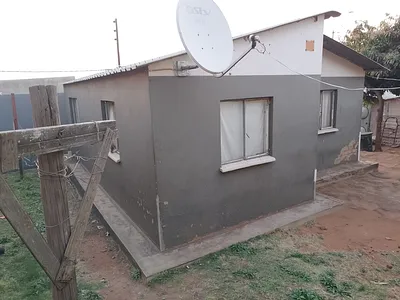2 Bedroom House For Sale in Pretoria - SRMH.webp