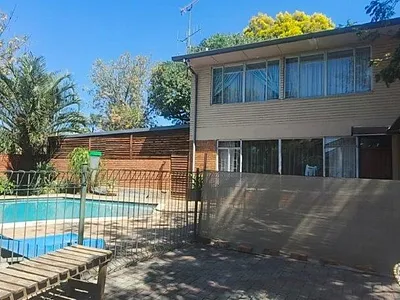 5 Bedroom House For Sale in Pretoria - kiZu.webp