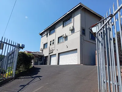 1 Bedroom Apartment To Rent in Amanzimtoti - img