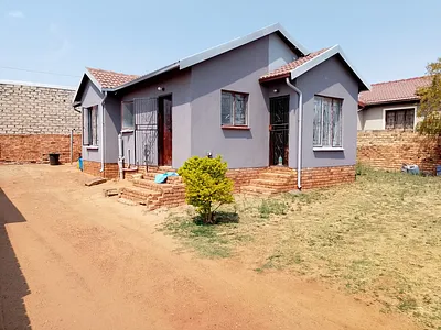 3 Bedroom House For Sale in Pretoria - 6Qhd.webp
