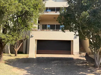 3 Bedroom House For Sale in Nelspruit - 69sK.webp