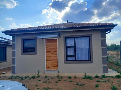 2 Bedroom House For Sale in Brits - TCse.webp