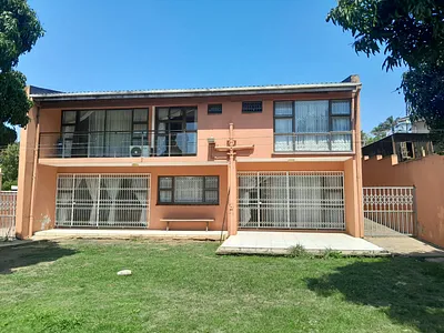 3 Bedroom House For Sale in Durban North - ZdsU.webp