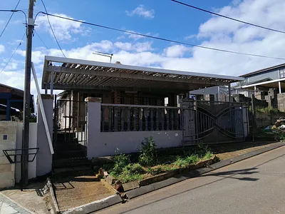 3 Bedroom House To Rent in Isipingo - EnAq.webp
