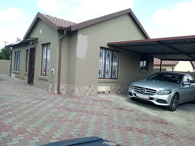 3 Bedroom House For Sale in Pretoria - 4RG5.webp