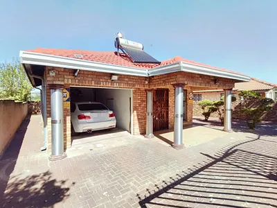 3 Bedroom House For Sale in Pretoria - ASol.webp