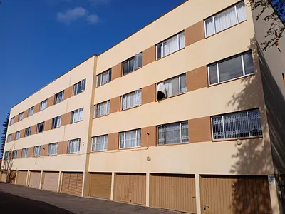 2 Bedroom Apartment For Sale in Durban - dlOl.webp