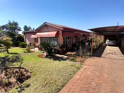 3 Bedroom House For Sale in Pretoria - uzsc.webp