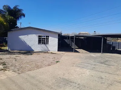 2 Bedroom House For Sale in Pretoria - glTW.webp