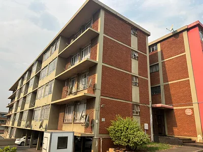 2 Bedroom Apartment For Sale in Durban - 0YXv.webp