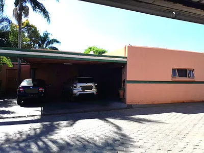 3 Bedroom Townhouse For Sale in Pretoria - qi84.webp