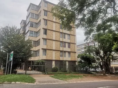 3 Bedroom Apartment For Sale in Pretoria - oFZO.webp