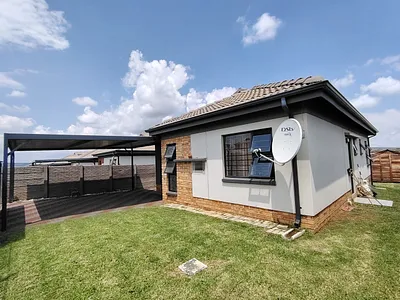 3 Bedroom House For Sale in Pretoria - m1l8.webp