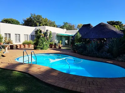 3 Bedroom House For Sale in Kempton Park - OUW9.webp