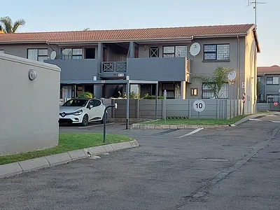 2 Bedroom Apartment For Sale in Benoni - 6u8d.webp
