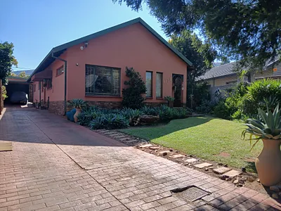 3 Bedroom House For Sale in Pretoria - N71m.webp