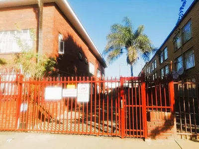 1 Bedroom Apartment For Sale in Pretoria - ppz9.webp