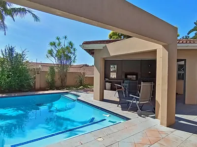 5 Bedroom House For Sale in Umhlanga - RrMf.webp