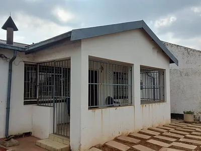 3 Bedroom House For Sale in Benoni - hzwD.webp