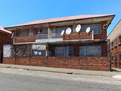 3 Bedroom Apartment For Sale in Johannesburg - CwPO.webp