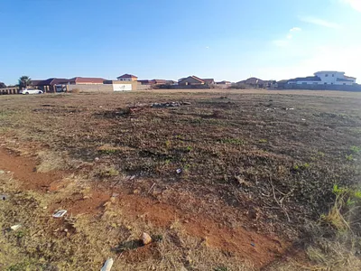 Vacant Land For Sale in Carletonville - tLKw.webp