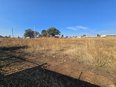 Vacant Land For Sale in Balfour - 4w8E.webp