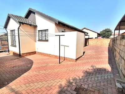 3 Bedroom House To Rent in Pretoria - QF4Q.webp
