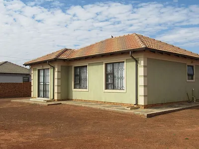 3 Bedroom House For Sale in Westonaria - jWtl.webp