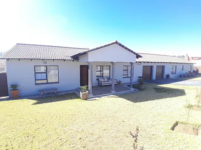 3 Bedroom House For Sale in Fochville - img