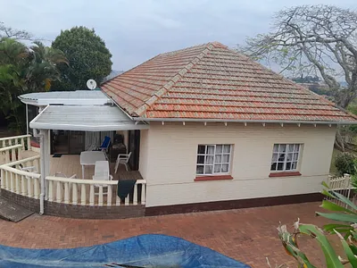 3 Bedroom House For Sale in Amanzimtoti - DEoR.webp