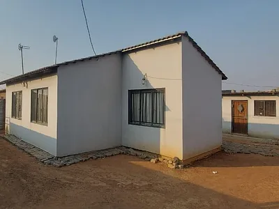 2 Bedroom House For Sale in Benoni - XE7j.webp