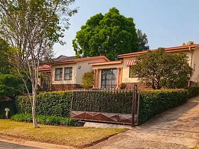 4 Bedroom House For Sale in Ladysmith - img