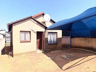 2 Bedroom House To Rent in Soshanguve - img