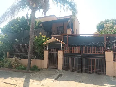 4 Bedroom House For Sale in Pretoria - mOVQ.webp