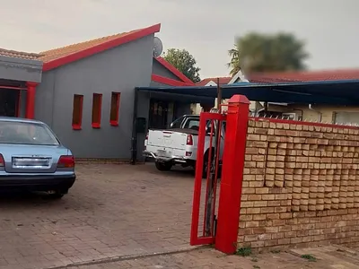 3 Bedroom House For Sale in Soshanguve - 0CtT.webp