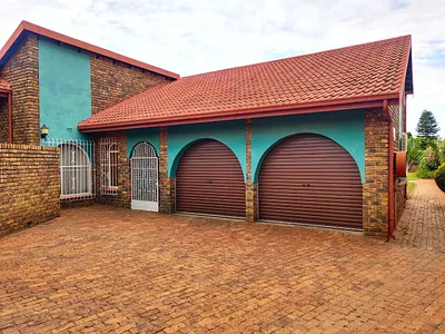 2 Bedroom House For Sale in Kempton Park - vAqh.webp