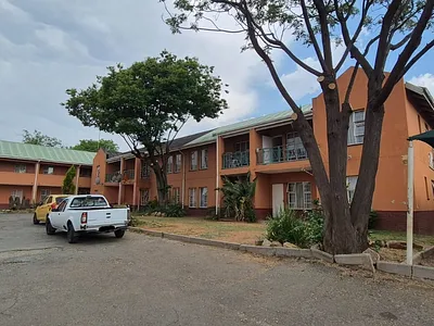 3 Bedroom Apartment For Sale in Boksburg - CG1t.webp