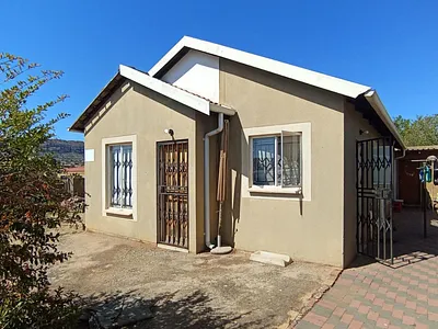 3 Bedroom House For Sale in Pretoria - 1BwA.webp
