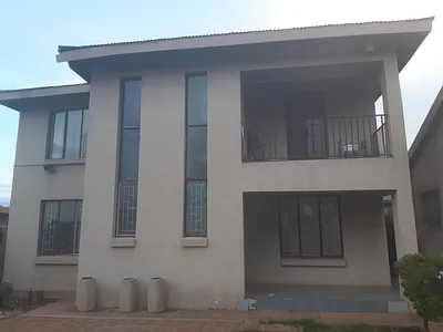 2 Bedroom House To Rent in Polokwane - Smo3.webp
