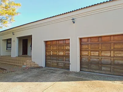 3 Bedroom House For Sale in Fochville - 1DcD.webp