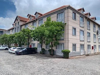 2 Bedroom Apartment For Sale in Pretoria - QutU.webp