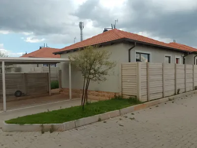 2 Bedroom House For Sale in Benoni - img