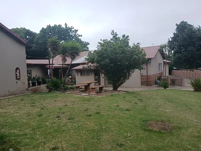 3 Bedroom House For Sale in Ermelo - img