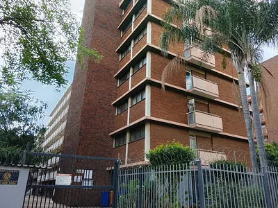 2.5 Bedroom Apartment For Sale in Pretoria - img