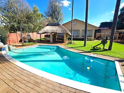 3 Bedroom House For Sale in Pretoria - img