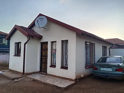 2 Bedroom House To Rent in Pretoria - oPEU.webp