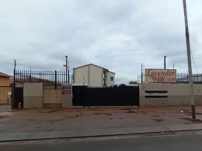 2 Bedroom Apartment For Sale in Pretoria - XouJ.webp